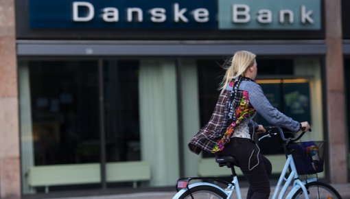 Danske Bank   Swedbank    