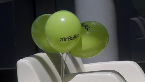  airBaltic   