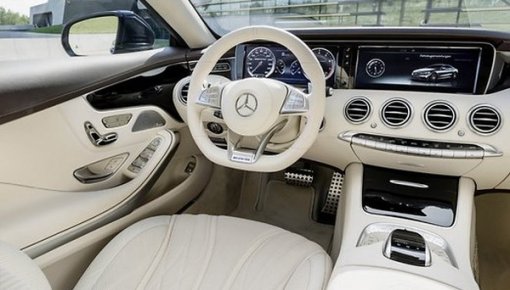      Mercedes -  