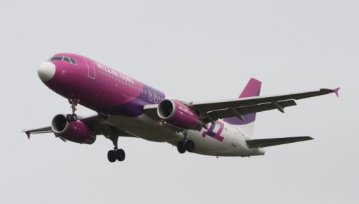 Wizz Air       ()