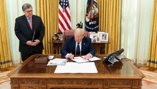 Twitter пометил запись Трампа как поощряющую насилие