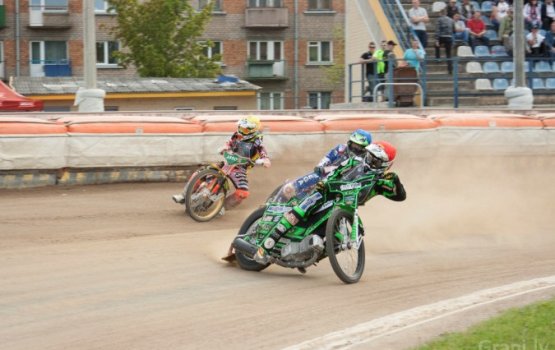 Удачное завершение непростой гонки Удачное завершение непростой гонки