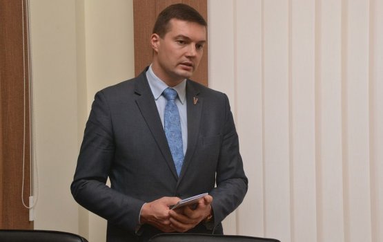 Daugavpils Domē pasniedza veselības apdrošināšanas polises
