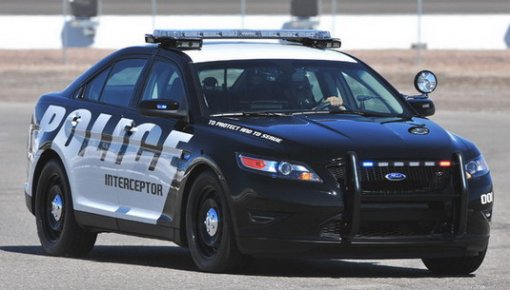 Ford Police Interceptor � ������� � ����� ��������� ������