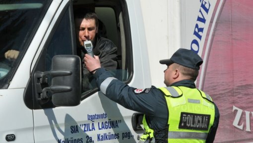 Итоги рейда: 20 протоколов, 2 аварии и водитель подшофе