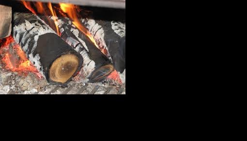 Злоумышленники разбирали на дрова пол одного из крепостных зданий