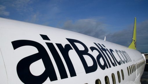 airBaltic ������������ ���������� �� ������ ����� Bombardier
