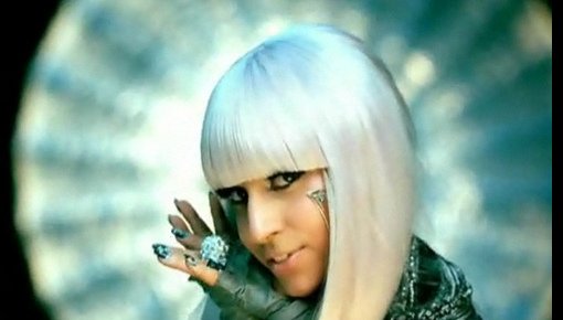 Lady Gaga �������� ��� �������� ���� � ��������� � ��������