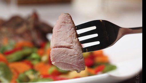 ПВС: производители мясных продуктов обманывают потребителей