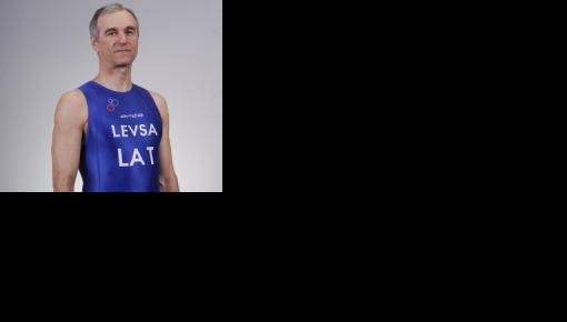 А.Левша вернулся из Лондона чемпионом мира