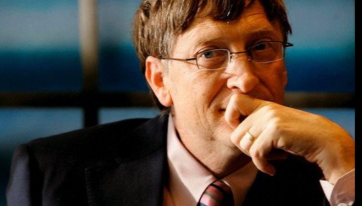 Акционеры Microsoft требуют отставки Гейтса