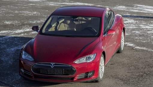 Tesla Motors ������� ������ �� ���� ����� ��������