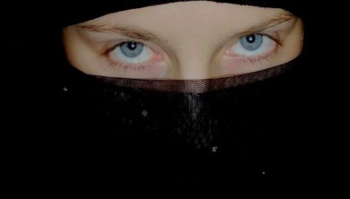 Магазин во Франции запретил мусульманкам ходить за покупками в будни