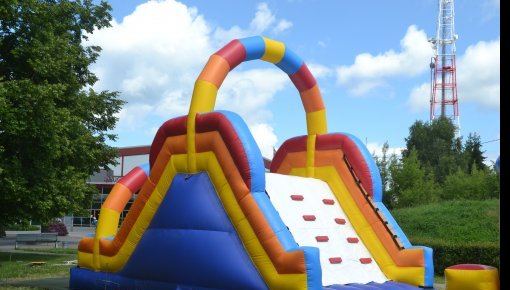 ��� � � ����!