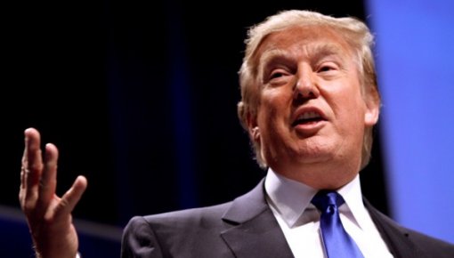 Американцы подписали петицию за лишение Трампа звезды на Аллее славы