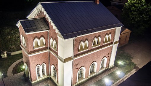 � ������������ ����� � �������� � ������