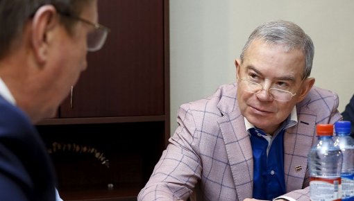 ЛАКГ не получила обещания премьера компенсировать расходы на зарплаты учителей детсадов