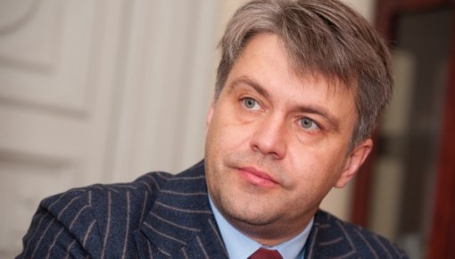 Омбудсмен: нигде в законах не указано, что школьникам нужно задавать домашнее задание
