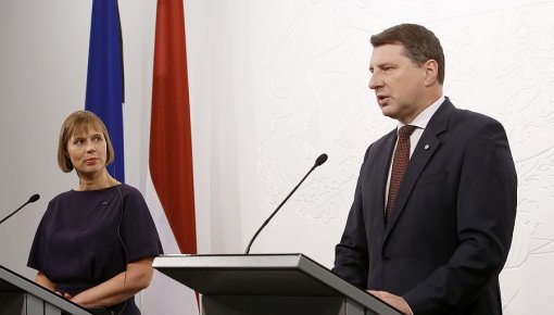 Президент: цели военных маневров России понятны только ей самой