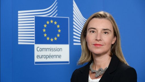 Политика ЕC в отношении РФ по Украине и Крыму останется неизменной, заверила Могерини