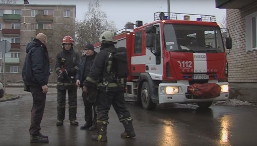 В многоэтажном доме по улице Ятниеку произошел пожар