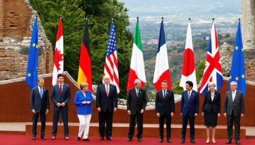  G7      