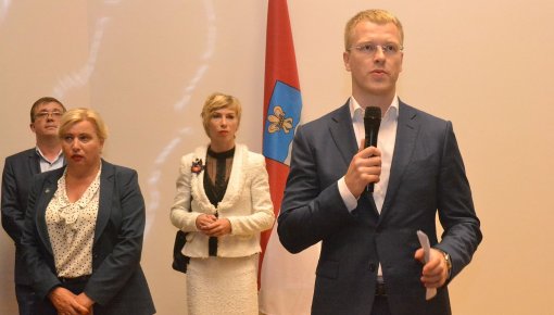 Мэр Элксниньш ни разу не встретился с министром регионального развития (дополнено)