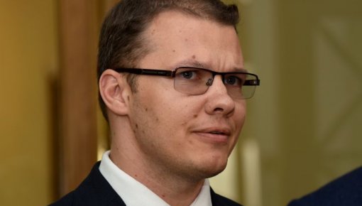 Дзинтарс: вопрос об образовании только на латышском поставим ребром