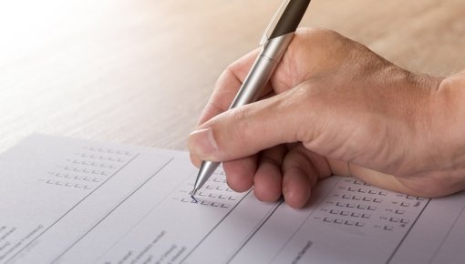 Комиссия Сейма одобрила поправки к Конституции Латвии об открытом избрании президента