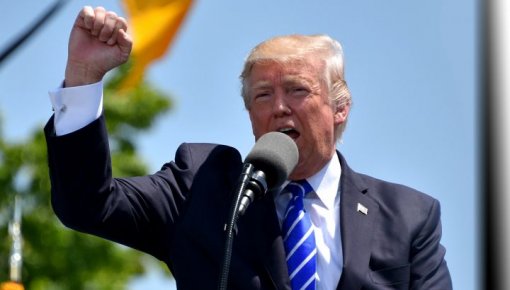 Трамп объявил о стремлении "поладить" с Россией