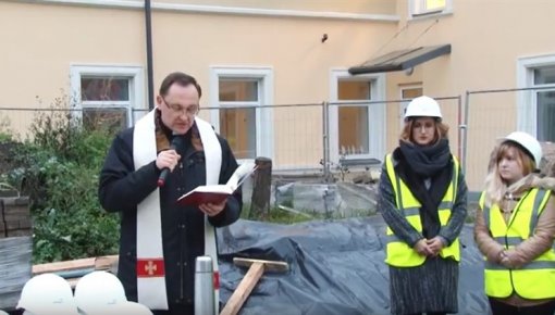 В канун столетия Латвии в школе Saules прошел праздник стропил (ВИДЕО)