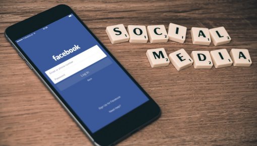 Исследователи: 50% пользователей Facebook - боты