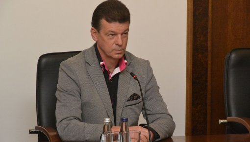 Судиться с ЦГЯ Эйгим, видимо, не хочет