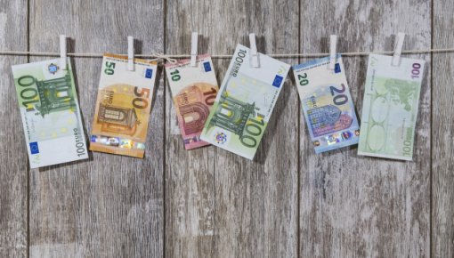 Количество выявленных поддельных евробанкнот сократилось на 22 %