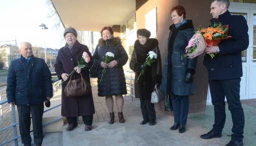Открыта мемориальная доска Аркадию Курмелеву