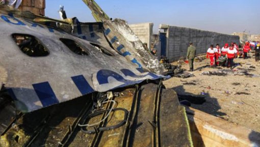 Опубликовано видео предполагаемого попадания ракеты в украинский Boeing в Иране