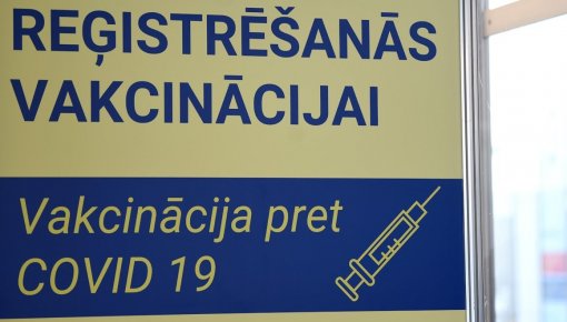 Газета о вакцинации по-русски «деградирует языковую политику государства»?