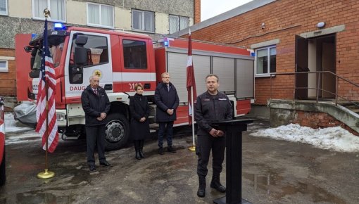В Даугавпилсе открыли реконструированное за 600 тыс. долларов пожарное депо