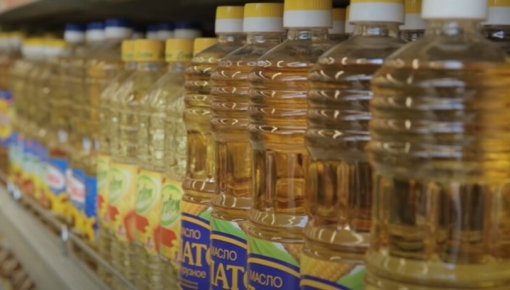 Европейские торговые сети начали ограничивать продажу растительного масла