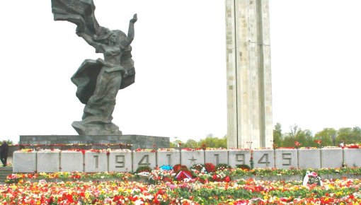 Министр культуры: на месте памятника в Пардаугаве можно устраивать Праздник песни