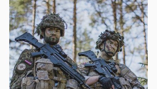 Солдатам НВС Латвии повысят зарплаты