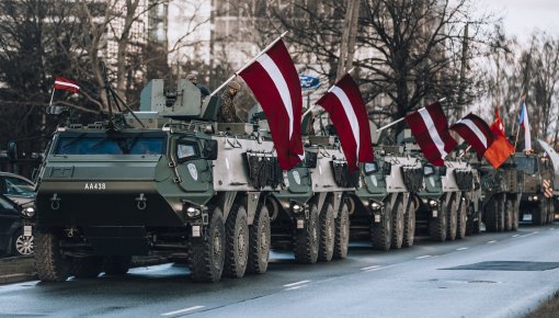 В армию Латвии планируют призывать и людей с двойным гражданством