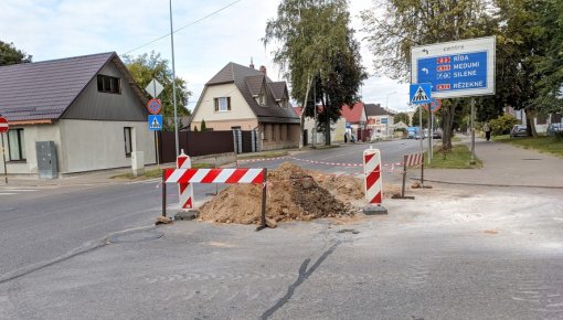 Яму на Елгавас ликвидируют в сентябре