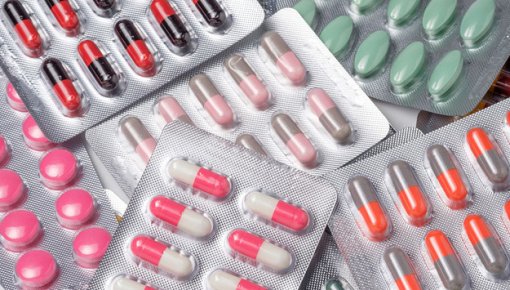 В Латвии собираются выпускать антибиотики