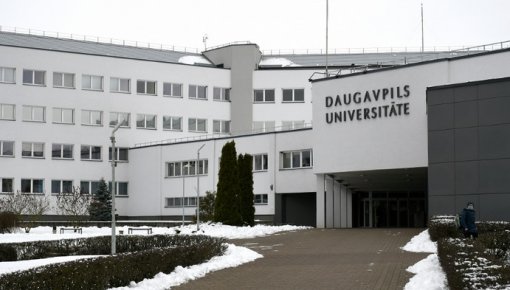 Сенат ДУ проголосовал за отставку Яниса Кудиньша