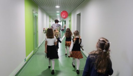 Суд по правам человека отклонил жалобу на языковую реформу в школах Латвии