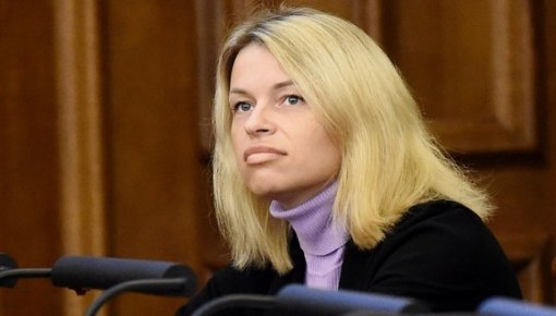 Гревцова предлагает не воздерживаться при голосовании в Сейме