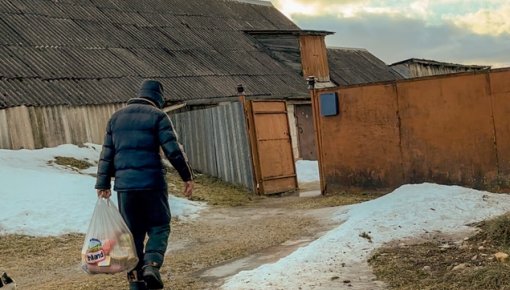Благодаря вашей помощи старики без ВНЖ не умирают с голода