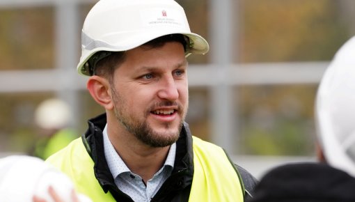 Голосуй или проиграешь: Рижская дума должна определиться с землей и Вайводсом