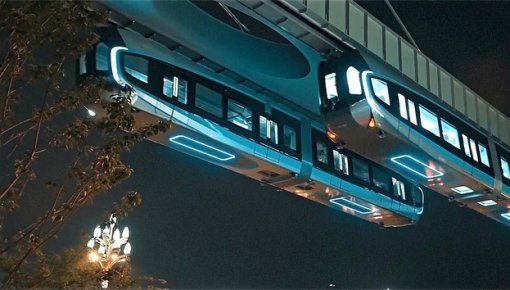В Китае на поездах не только ездят, но и летают